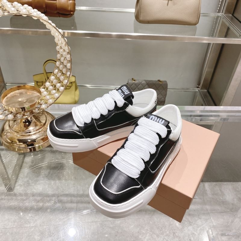 Miu Miu Casual Shoes